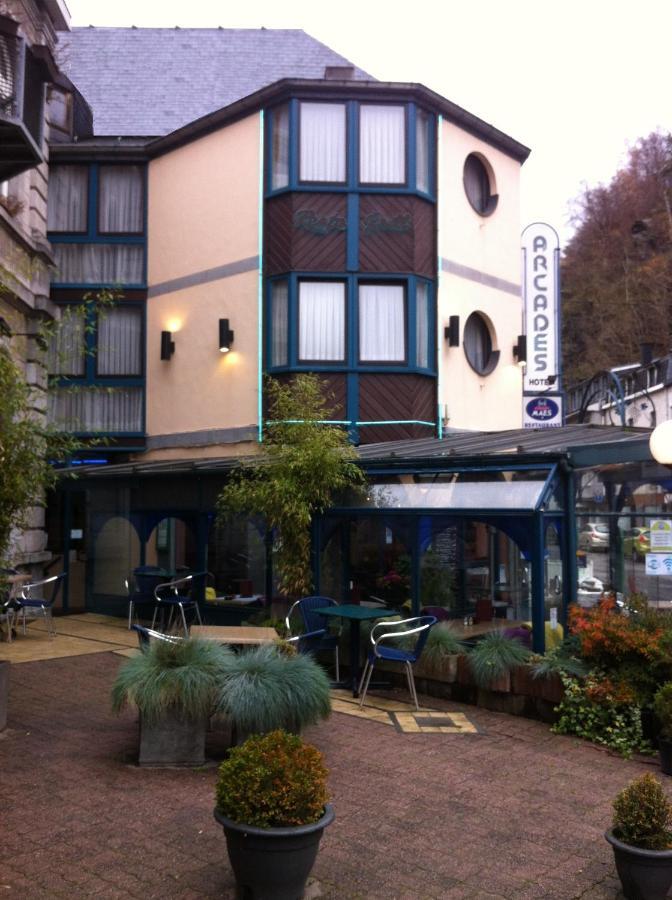 Hotel Les Arcades - La-Roche-En-Ardenne エクステリア 写真